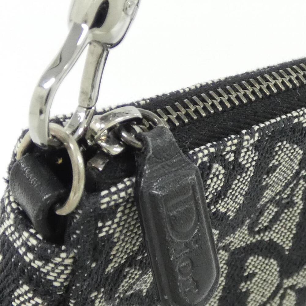 CHRISTIAN DIOR Black Shoulder Bag - Picture 4 of 10